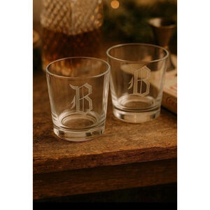 Vintage Set of 2 Old English B Whiskey Glasses 10 oz Etched Rocks Tumblers